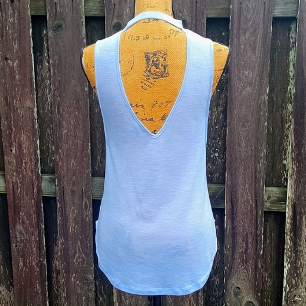 NEW Shein Sleeveless Top with Cut Out Details - Picture 6 of 17